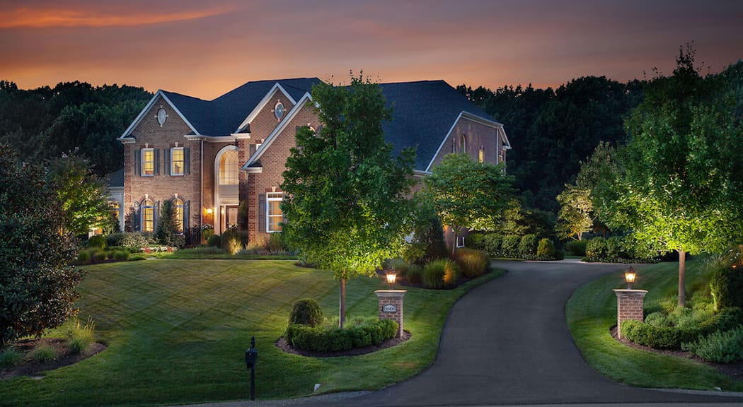 outdoor lighting a driveway entrance